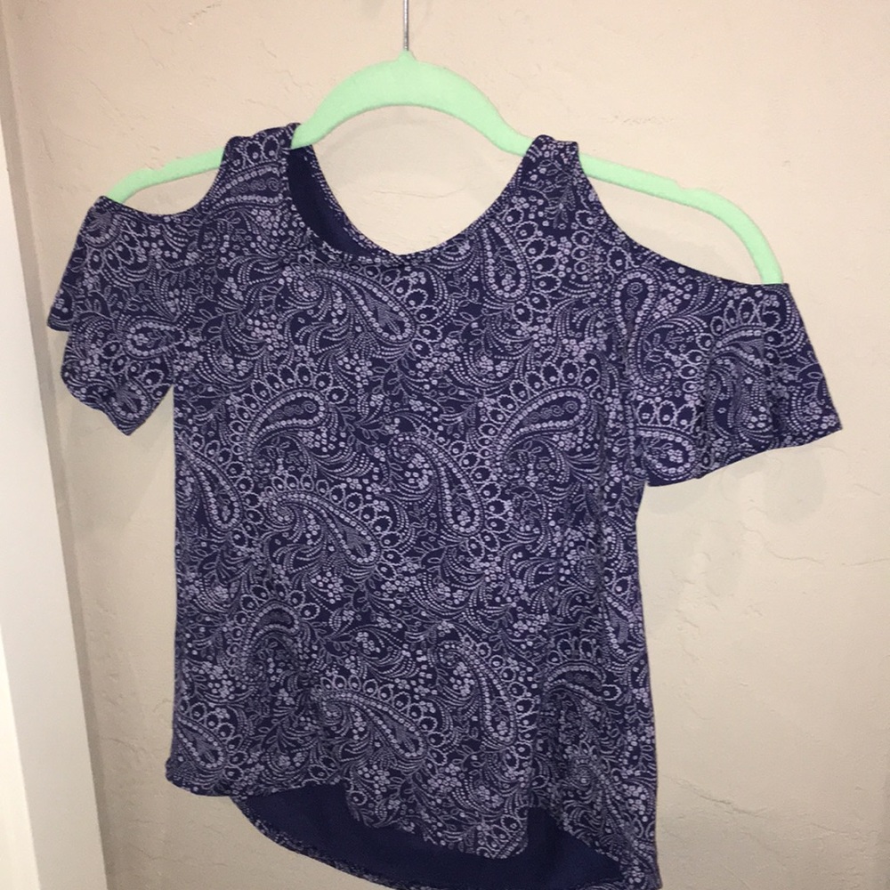 Off the shoulder girls tee